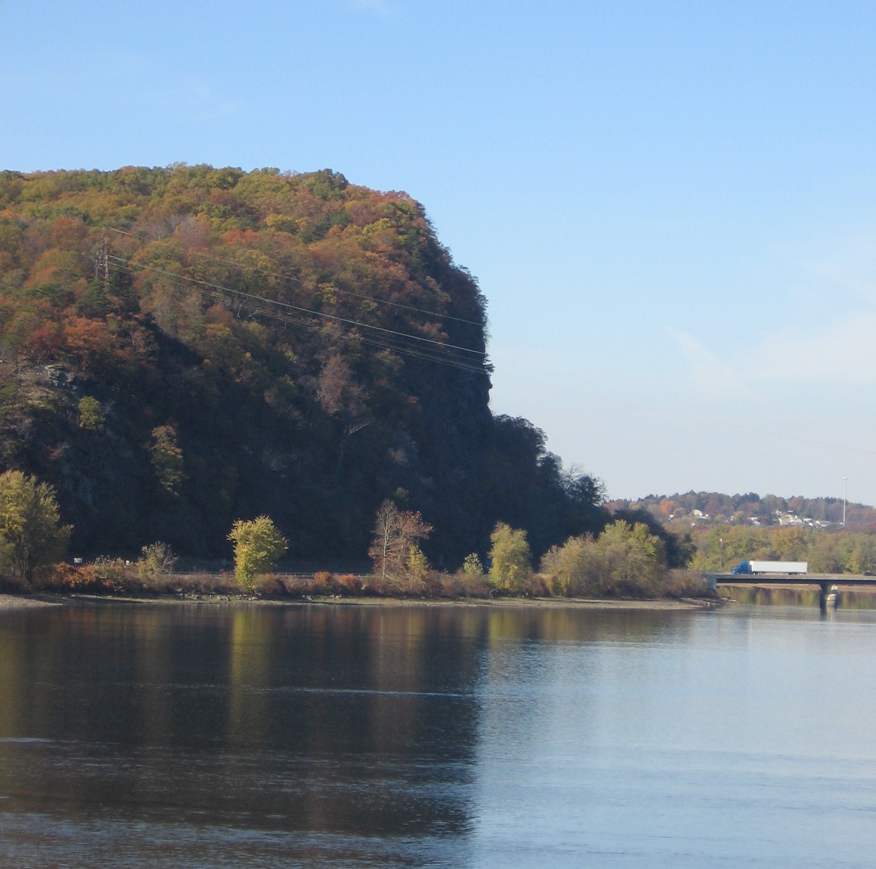 Shikellamys Face at the base of Blue Hill