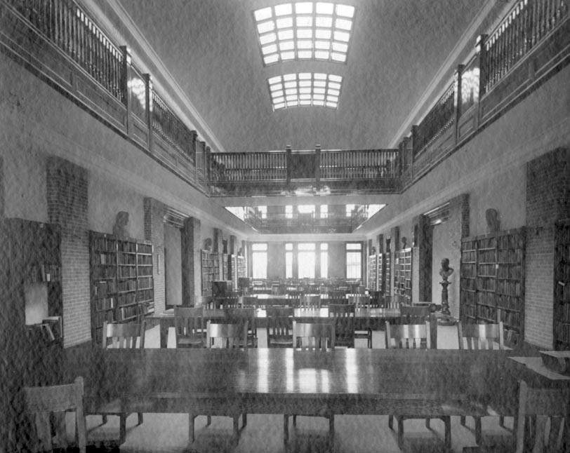 Reading Room in 1915